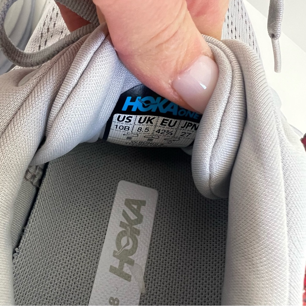 Hoka Gray and Pink Bondi 8 Sneakers in Harbor Mist / Lunar Rock - Picture 7 of 8